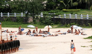 露天浴场,畅享夏日露天浴场欢乐时光